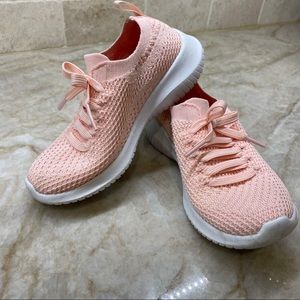 Girl’s Pink Skechers Ultra Flex Sneakers - Size 11